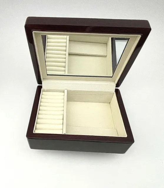 Jewelry Box Top Quality Maple Wood Lacquer Finish Felt Bottom NEW