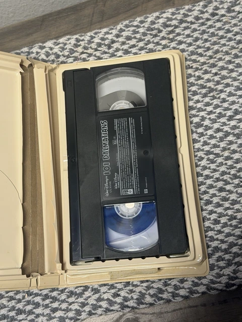 DISNEY 101 DALMATIANS VHS Clamshell Walt Disney's Classic NTSC G CC ...