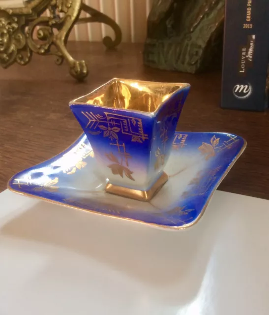 Tasse A Moka/Café Et Soucoupe Porcelaine Emaillée Et Doree Circa 1920