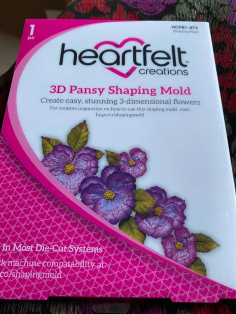 Heartfelt Creations 3D Shaping Mold - Pansy