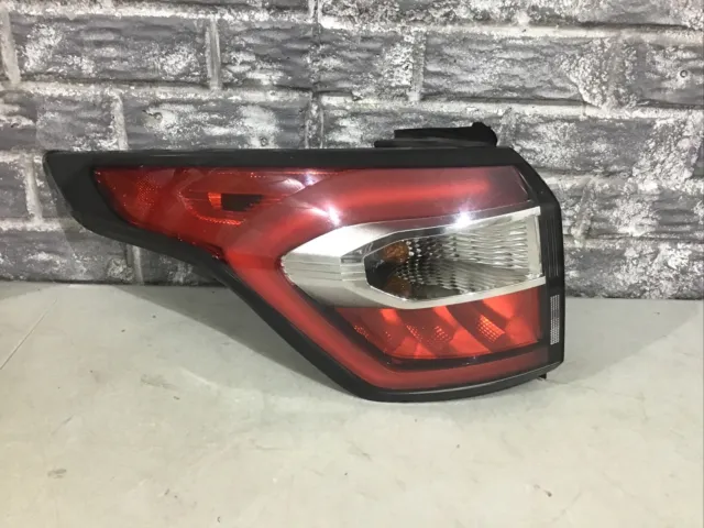2017-2019 Ford Escape Tail Light Left (driver Side) COMPLETE, OEM.