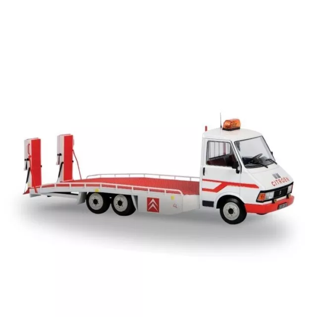 CAMION  CITROËN C35 D PLATEAU DEPANNEUSE DEPANNAGE 1/24 Neuf Boite