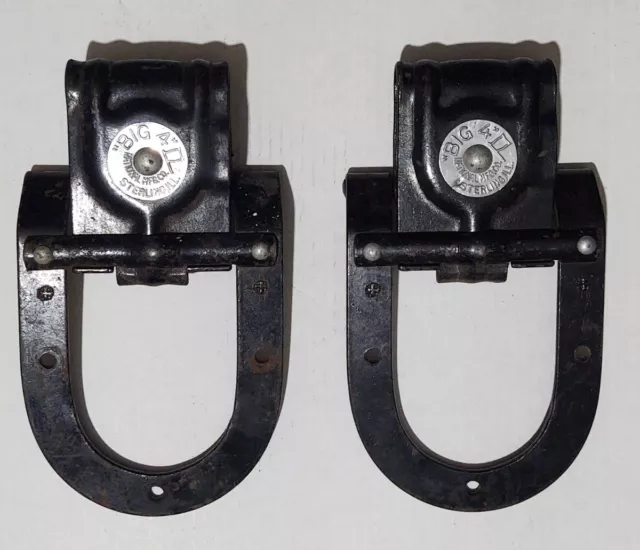 Vintage Old National Horseshoe U Shaped cast iron Barn Door Rollers Hangers Set