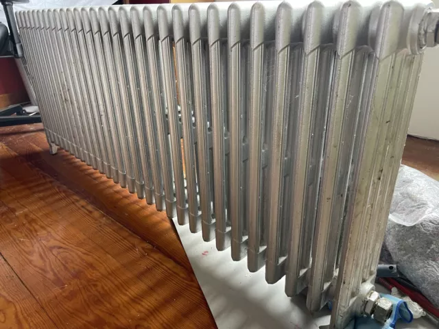 Antiker Gussmetall Heizkörper Radiator