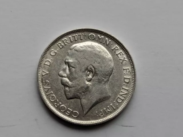 1914 Great Britain George V  Florin Silver Coin Good Lustre 2