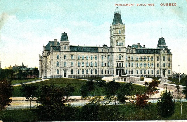Canada: "Montreal, Quebec" - Six Montreal Import Co. Unposted Divided-back Cards