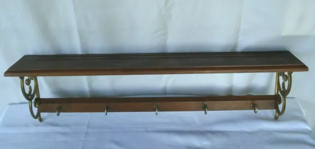 vtg Wooden wall Hanging Shelf w/ hooks brass tone scrolled plate groove display