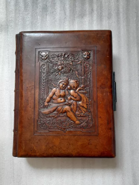 TOP Fotoalbum Leder Gründerzeit ca 140 Jahre mit Schließe CdV KAB Fotos antik