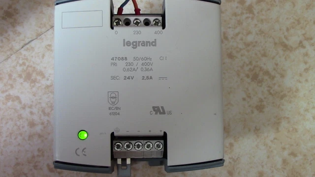 Alimentation stabilisée LEGRAND 46923 PRI 230/400V SEC 24VCC 5A