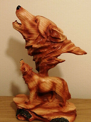 Resin Wood Effect Figure Ornament Large Wolf Head & Wolf, Lovely, Boxed.