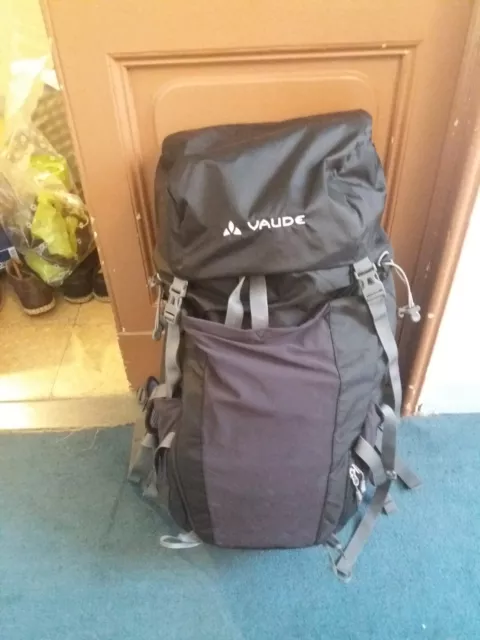 Vaude Brenta 40 (zaino ultralight 40 litri schienale aereato)