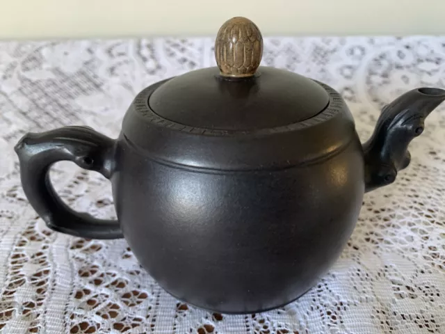 Chinese Yixing Zisha Teapot - Impressed Marks 3