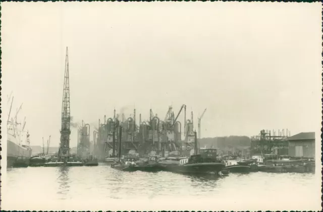 Pays Bas, Port de Rotterdam, 1958 Vintage silver print. Nederland. Netherlands.