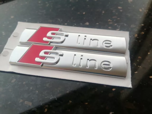 Original AUDI  S-Line  Schriftzug Logo Zeichen Emblem   ( 2 Stück )