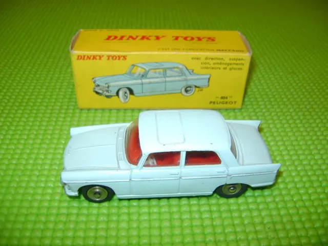 Dinky Toys 553 Peugeot 404 Bleu Ciel En Boite D'origine