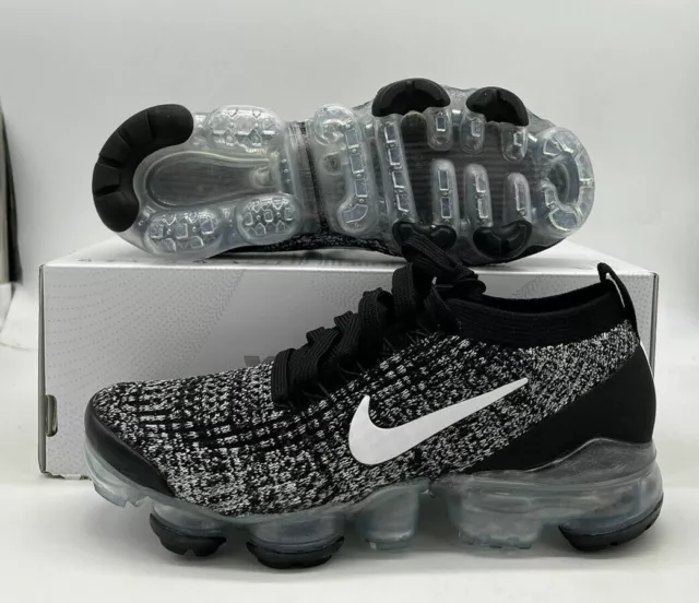 Nike Air Vapormax Flyknit 3 Sneakers Oreo Black White AJ6910-001 Womens Size