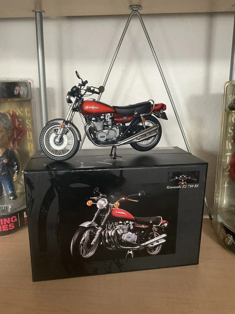ミニチャンプスKawasaki Z2 750 RS 1/12 Kawasaki ZⅡ 750RS 1/12
