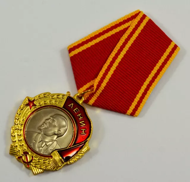 Order of Lenin Russian/Soviet/USSR/Military Service Medal. Highest Decoration 3