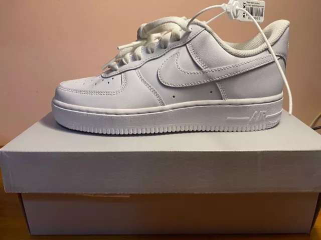 Nike Air Force 1 LE Scarpe da Ginnastica per donna e Bambini - 38, Bianco