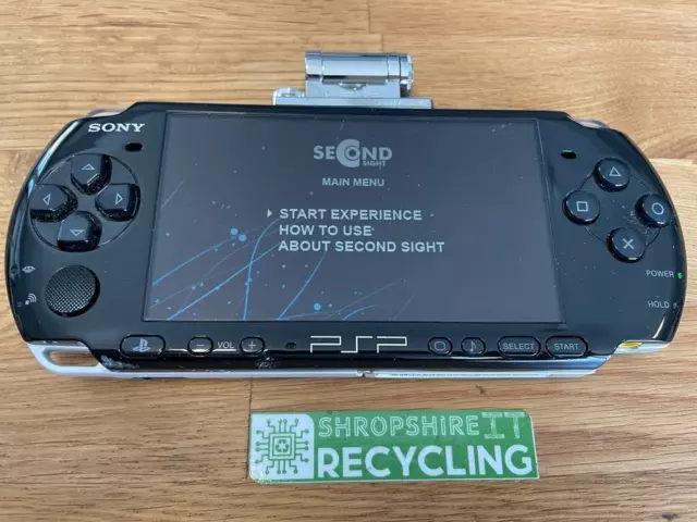 Sony PSP 3003 Piano Black Slim & Lite  + Psp-300 camera + second sight + Memcard