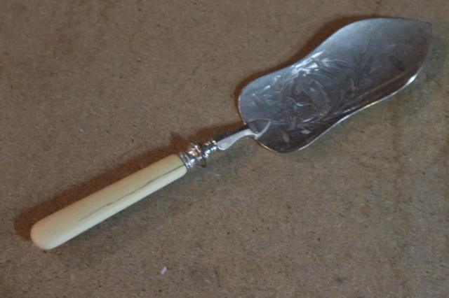 CHRISTOFLE MALMAISON Pelle A Tarte/Gâteau 25.8Cm EUR 55,00 - FR