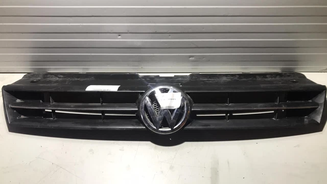 Calandre VOLKSWAGEN GOLF 4 Diesel /R:9843597