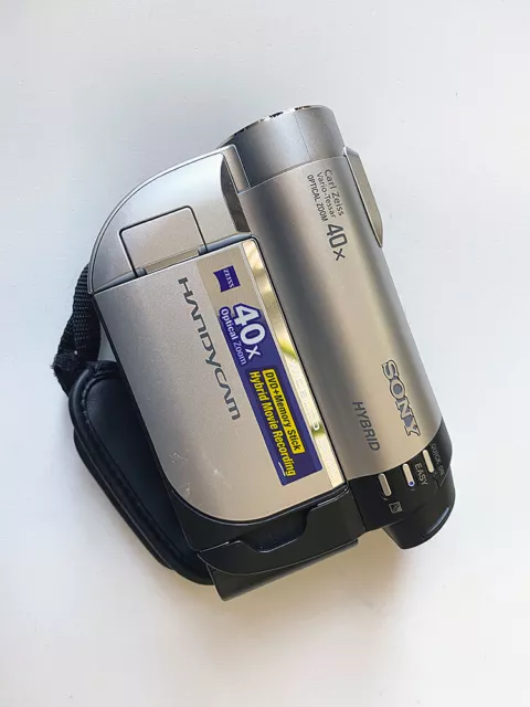 Sony DCR-DVD110 Camcorder (ungetestet)