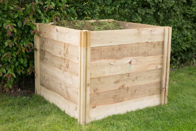 Wooden Compost Bin - Forest Slot Down Timber Garden Composter - 1.03 x 1.03m