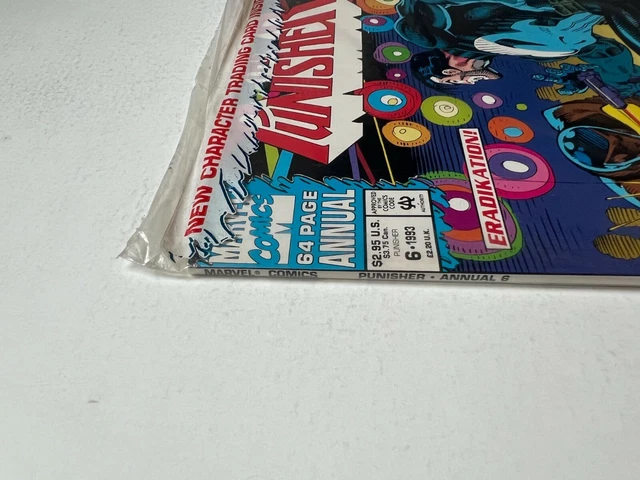 The Punisher Annual #6, Vol. 2 - Polybagged w/Card (Marvel Comics, 1993) NM 7