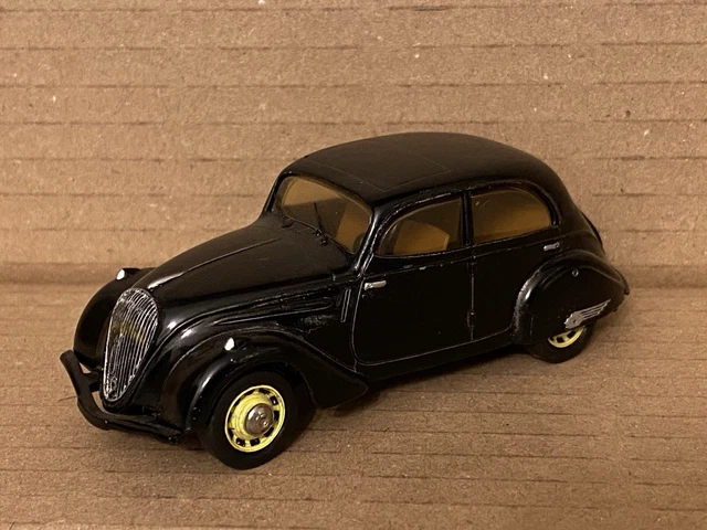 DIORAMA & PEUGEOT 203 Cube Fourgonnette Boulangerie l'Epi d'Or  Altaya