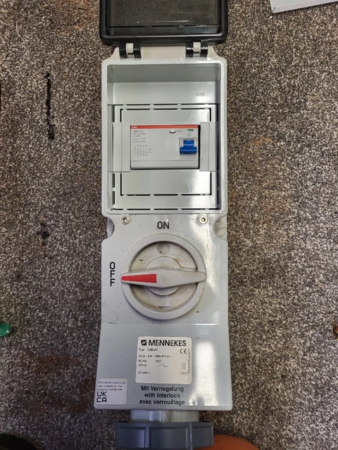 MENNEKES 32A 3 phase socket outlet with rcd £100.00 - PicClick UK