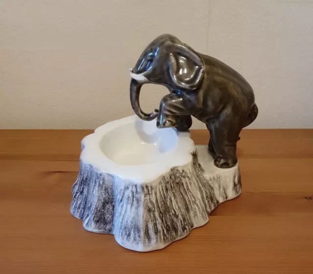 Ditmar Urbach 1950's Czechoslovakian Ceramic Elephant Ashtray/Bowl 2