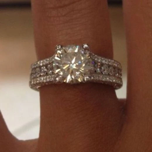 Bague de fiançailles en or massif 14 carats avec diamant blanc