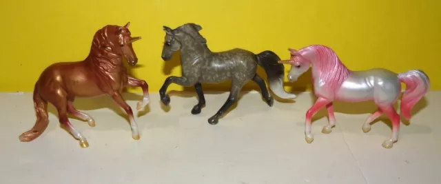 Breyer Unicorn Surprise Mini Figures Toy Lot of 3 - 2.5" Tall Plastic