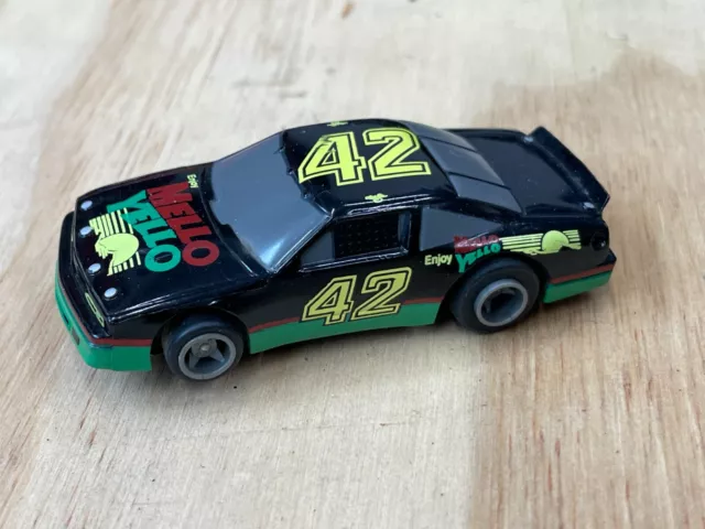 Life-Like NASCAR #42 Kyle Petty HO Scale Slot Car