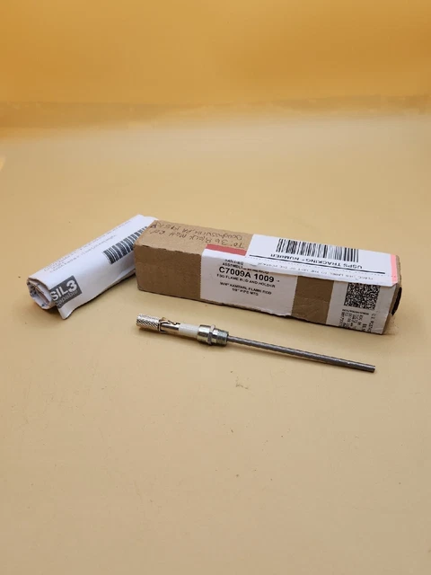 HONEYWELL C7009A1009 FSG Flame Rod And Holder 1/8" Pipe MTG 4" Kanthal New