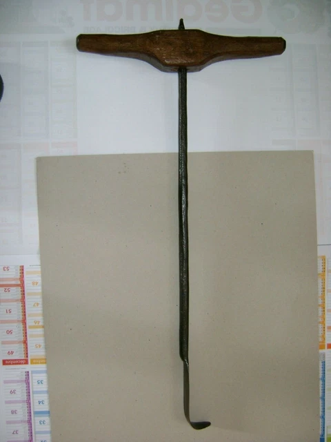 Bêche à Poteau Ancienne En Fer Forgé - Manche 106 Cm, Occasion Bon état