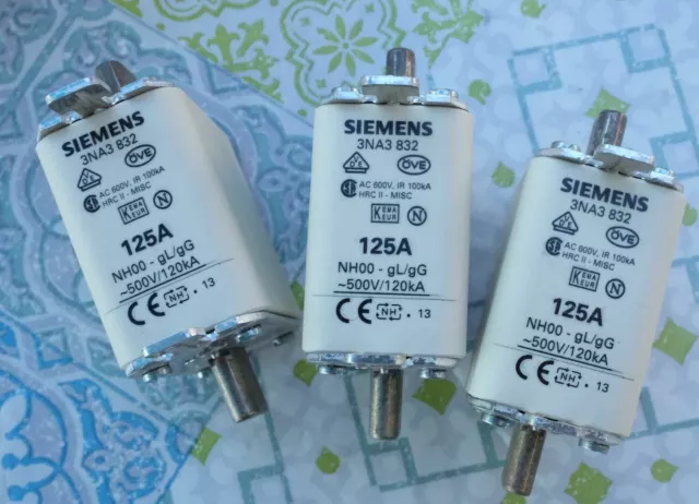 3X Siemens 3NA3832 fusible 125A taille 00 gG NH 500V Lot de 3
