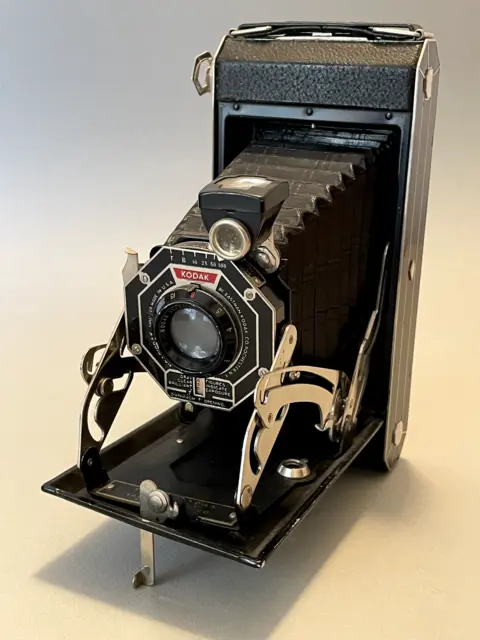 Vintage Kodak Six-16 Bellows Folding Camera - Untested, Excellent Cosmetic