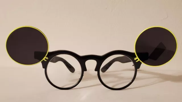 Vintage Flip Up Sunglasses   Funky Flippers Yellow