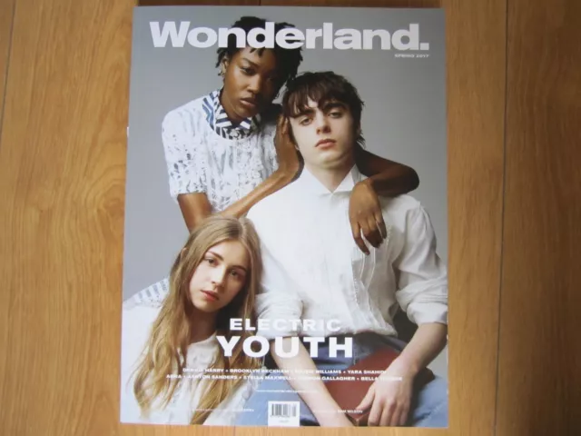 Wonderland Magazine S/S 2017, elektrische Jugend, Debbie Harry, Brooklyn Beckham, neu.