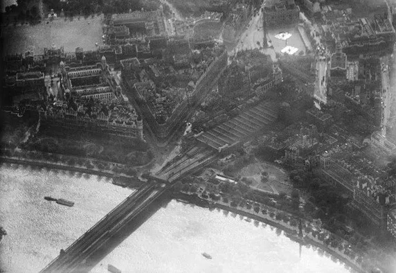 Charing Cross Railway Station and Trafalgar Square St James England 1930 PHOTO