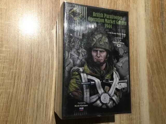 Figurine Young Miniatures SS Panzer Officer Avec Base T-34 – Échelle 1:10, Occasion Neuve