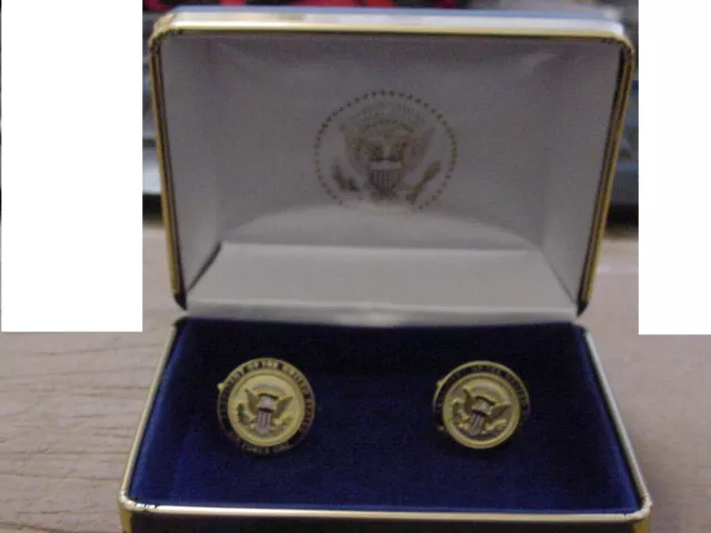 Pair of presidential  BARACK OBAMA  Air Force One cufflinks