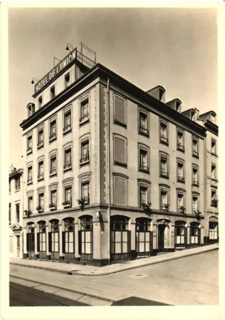 Façade of Hôtel de L'Union, Geneva, Switzerland Postcard