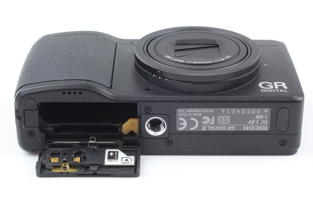 [Near MINT] RICOH GR DIGITAL IV 10.1 MP DIGITAL Camera Black body From JAPAN 8