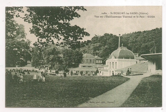 st-honoré-les-bains , vue sur l'établissement thermal et le parc