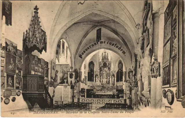 CPA Draguignan Interieur de la Chapelle Notre-Dame FRANCE (1104483)