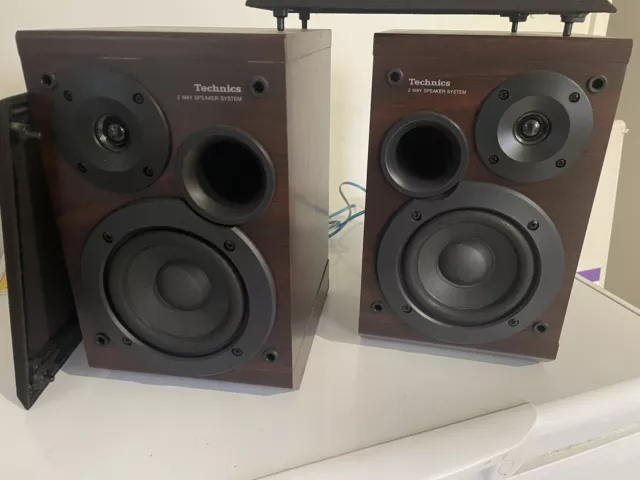 Technics Bookshelf Bi-wiring Speakers SB-HD501