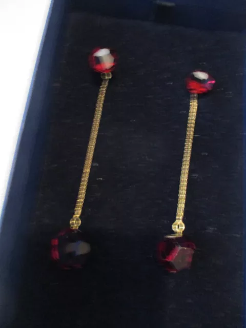 MAGNIFIQUES BOUCLES d'OREILLES SWAROVSKI